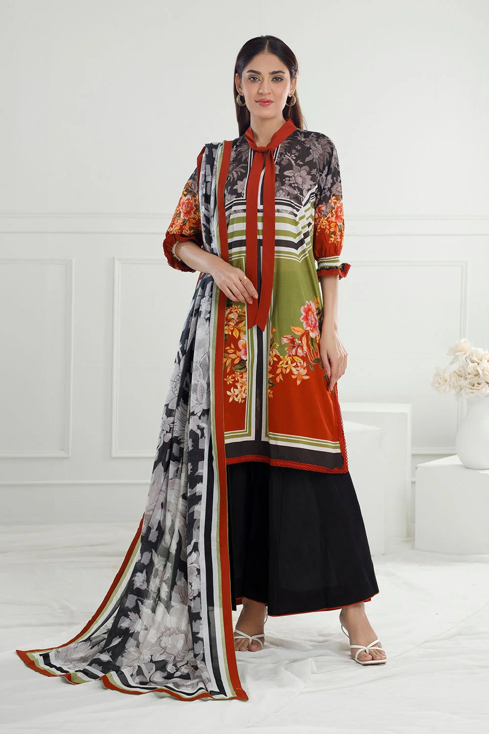 Sale Women Fabric